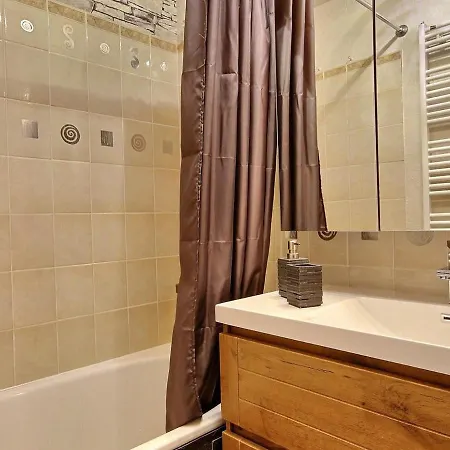 Apartamento Vue Mont-blanc, 2 Pieces, Pour 5 Personnes - Fr-1-455-144 *